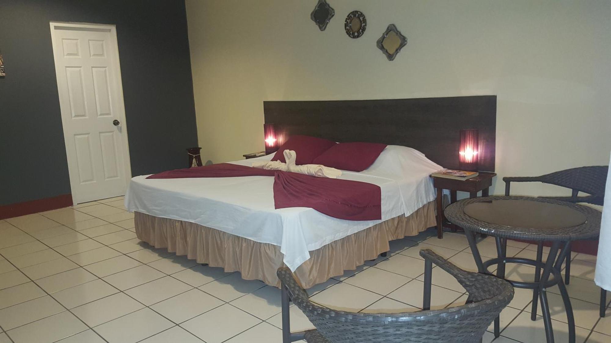 מנאגווה Hotel La Arboleda מראה חיצוני תמונה