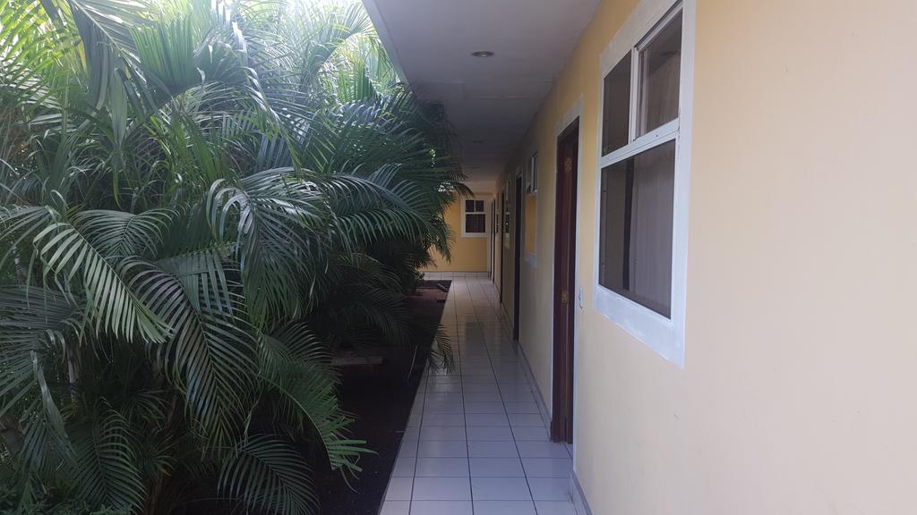 מנאגווה Hotel La Arboleda מראה חיצוני תמונה